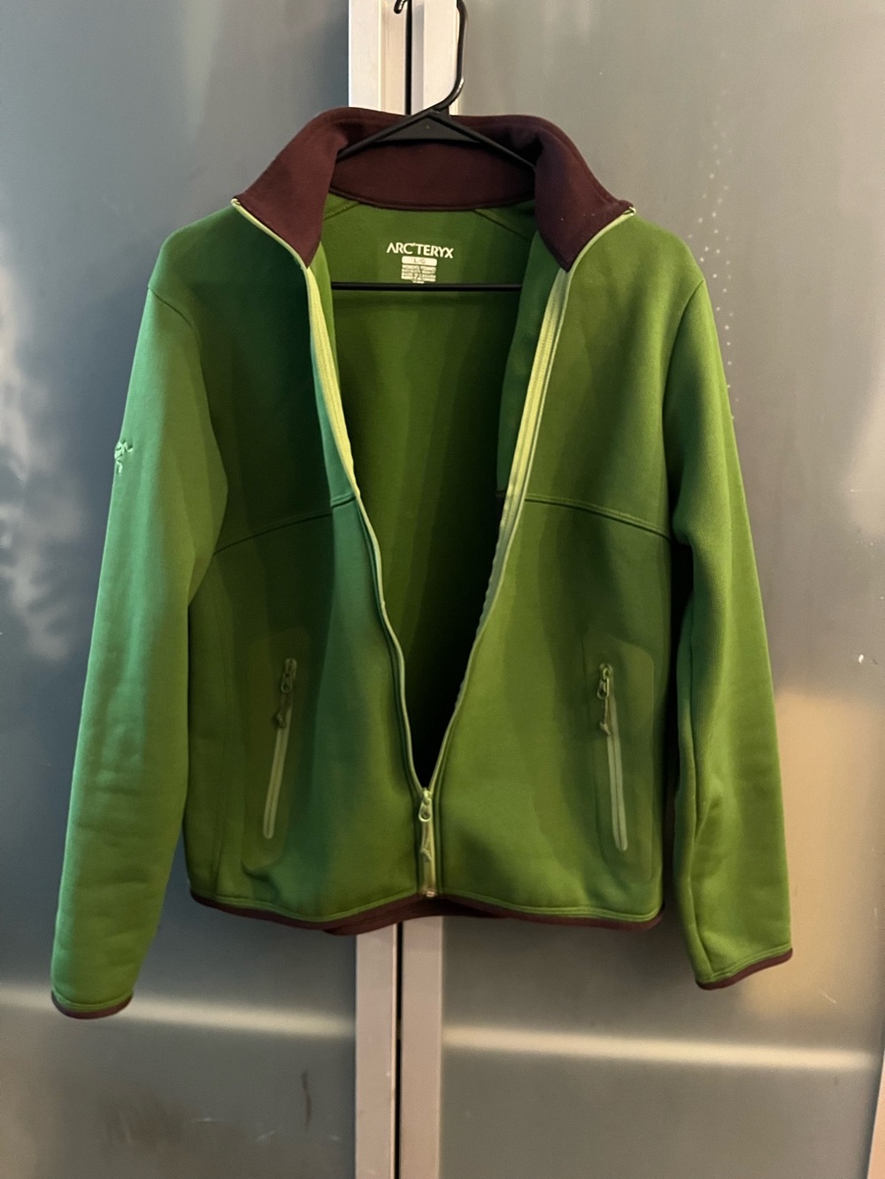 Arc'teryx Forest Green Pullover with Contrasting Logo